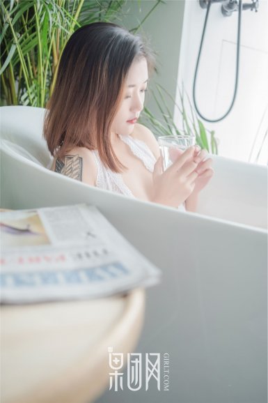 完美世界平台:《绝地求生》正式成为史上销量最高的PC游戏(图2) 完美世界竞技平台下载